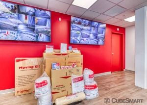 CubeSmart Self Storage - OH Cleveland Brookpark Rd - Photo 2