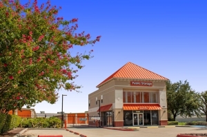 Public Storage - Pasadena - 3320 E. Sam Houston Parkway S