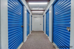 CubeSmart Self Storage - AZ Chandler East Warner Road - Photo 6