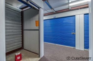 CubeSmart Self Storage - AZ Chandler East Warner Road - Photo 7