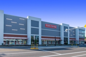 Public Storage - Portland - 11858 NE Halsey St - Photo 1