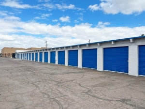 Alta Vista Mini Storage - Phoenix - W Northern - Photo 3