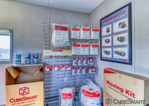 CubeSmart Self Storage - IL Peoria Hale Avenue - Photo 5