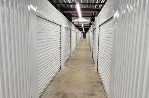 Public Storage - Kansas City - 14400 E US Highway 40 - Photo 2