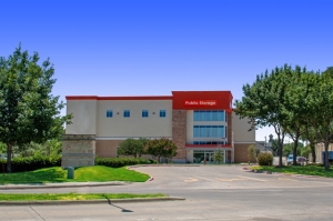Storage Units at Public Storage - Garland - 5760 Bunker Hill Rd - 5760 Bunker Hill Rd