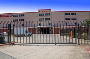 Public Storage - Carrollton - 2409 Old Denton Rd - Photo 4