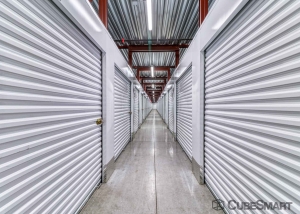 CubeSmart Self Storage - GA Dunwoody North Shallowford Rd - Photo 3