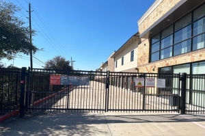 Public Storage - Richmond - 20512 FM 1093 - Photo 4