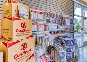 CubeSmart Self Storage - CA Orange South Tustin St - Photo 7