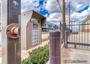 CubeSmart Self Storage - TX Houston N Shepherd Dr - Photo 2