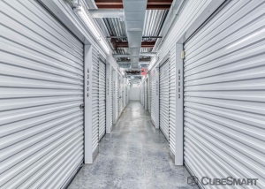 CubeSmart Self Storage - TX Houston N Shepherd Dr - Photo 3