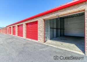 CubeSmart Self Storage - CA Murrieta Monroe Ave - Photo 5
