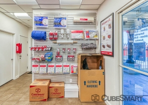 CubeSmart Self Storage - CA Murrieta Monroe Ave - Photo 5