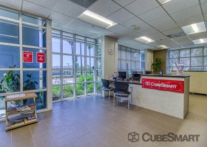 CubeSmart Self Storage - CA San Diego Willow Ct - Photo 4