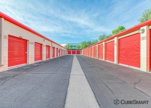 CubeSmart Self Storage - AZ Phoenix E Bell Rd - Photo 4