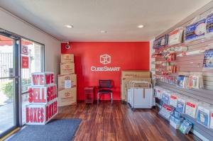 CubeSmart Self Storage - AZ Tempe S Mcclintock Dr - Photo 2