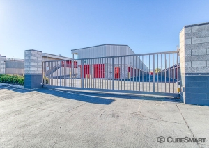 CubeSmart Self Storage - NV Las Vegas E Flamingo Rd - Photo 7
