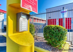 CubeSmart Self Storage - NV Las Vegas W Sahara Ave - Photo 2