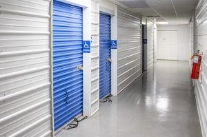 Devon Self Storage - 9144 - Hoover - Photo 4