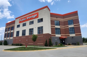 Public Storage - Lenexa - 11925 Santa Fe Trail Drive - Photo 1