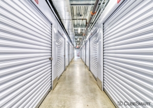 CubeSmart Self Storage - NY Deer Park Long Island Avenue - Photo 6