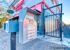 CubeSmart Self Storage - TX Victoria N Ben Wilson St - Photo 2