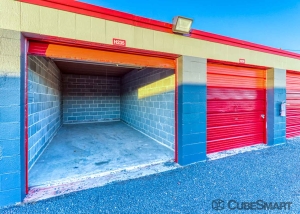 CubeSmart Self Storage - TX Victoria N Ben Jordan St - Photo 5
