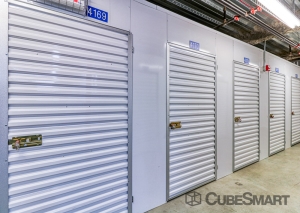 CubeSmart Self Storage - NY Richmond Hill 121st St - Photo 5