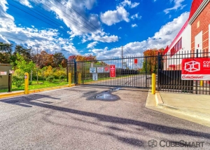 CubeSmart Self Storage - MD District Heights - Photo 5