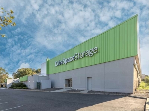 Extra Space Storage - 7569 - Bay Shore - 5th Ave