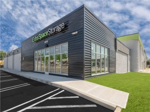 Extra Space Storage - 7216 - Oceanside - Long Beach Rd