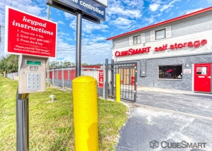 CubeSmart Self Storage - FL Temple Terrace N 56th - Photo 2