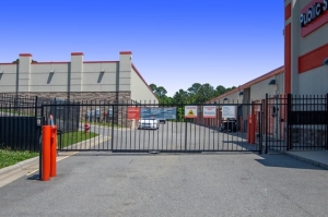 Public Storage - Durham - 3409 US-70 - Photo 4