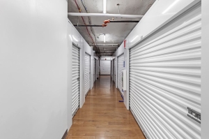 Extra Space Storage - 7399 - Philadelphia - Spring Garden St - Photo 5