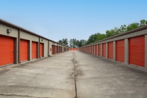 Public Storage - Beaumont - 9040 TX-105 - Photo 2