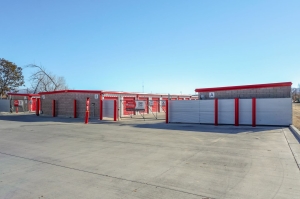 10 Federal Storage - Riverside Pkwy