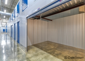 CubeSmart Self Storage - NY New York W 145th Street - Photo 7