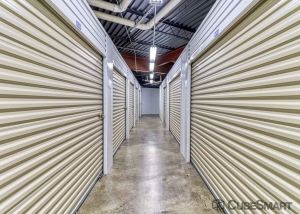 CubeSmart Self Storage - LA Shreveport E 70th Street - Photo 5