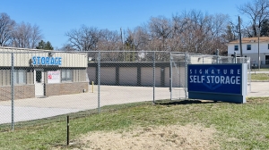 Signature Self Storage-MTIA - Photo 3