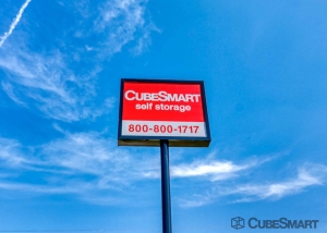 CubeSmart Self Storage - MO Arnold Robinson Road - Photo 2