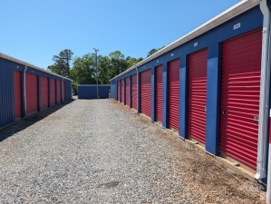 Eagle Guard Self-Storage - Lake Bowen