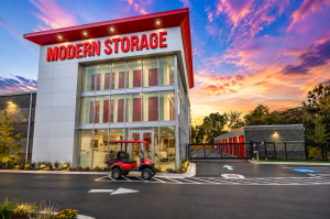 Modern Storage Bryant