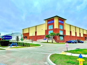 Storage Units at Life Storage - Tampa - 102 North 20th Street - 102 North 20th Street