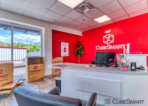 CubeSmart Self Storage - MI Ypsilanti Carpenter Rd - Photo 4