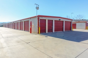 10 Federal Storage - Gunnison Ave