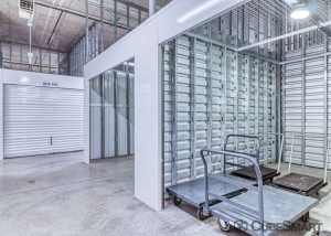 Kirkland Premier Storage - WA Vancouver E 5th St - Photo 4