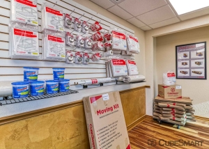 CubeSmart Self Storage - TX New Braunfels N Walnut Ave