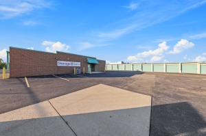 Storage Sense - Chesterfield - Photo 10