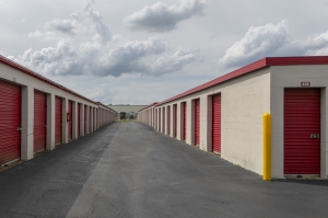 Devon Self Storage - 9111 - American Way - Photo 3