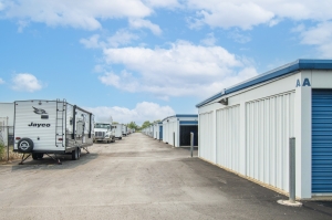 Devon Self Storage - 9136 - Lynwood - Photo 2